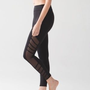Lululemon wild & free right NWOT size 6